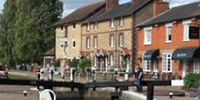 Stoke Bruerne Canalside Cottages